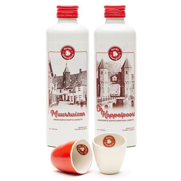Rondje Amersfoort flessen likorettes met glaasjes Ontdek de smaak van Amersfoort Keientrekkers Koppelpoort  Muurhuizen Onze Lieve Vrouwentoren