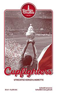 Rondje Utrecht Cupfighters Kersen Likorette Rondje Utrecht voorzijde Miniatuur Rondje Utrecht likorette likeur Werkspoor Spoorpunt,
Makke Jannen Kastanje,
Sint Maarten Koffie,
Leugenaarsbank Mokka,
Gerrit Rietveld Beukennoot,
Cupfighters Kersen,
De Inktpot Drop,
Oudegracht Chocolade,
Piekenkermis Nougat,
Verborgen RijkDOM Karamel,
Vrolijke noot Hazelnoot,
De Zes Vaatjes Crème Brulée
Fijn-Proeverij
Rondje Nederland